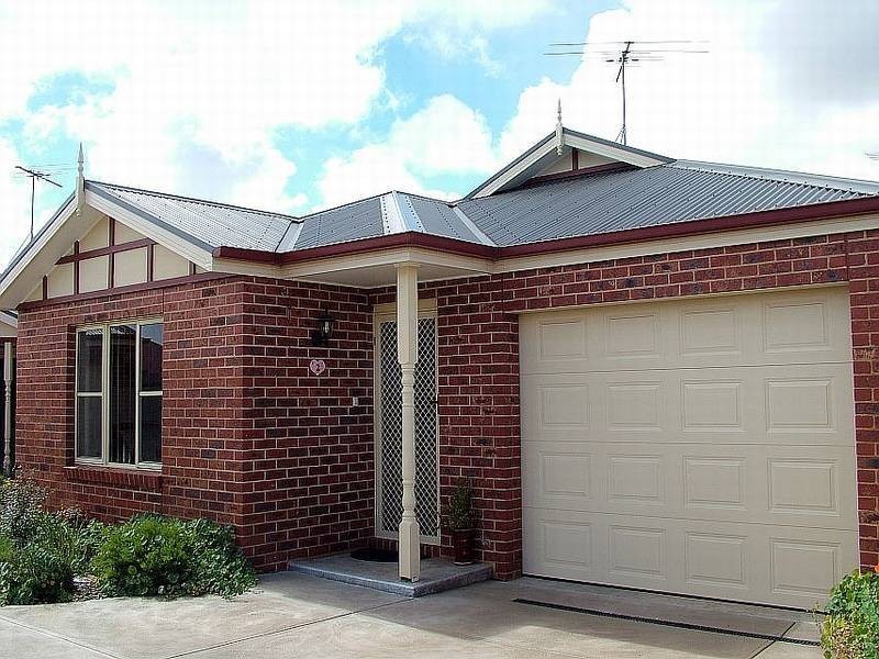 2/31 Trumper Crescent, Leopold VIC 3224