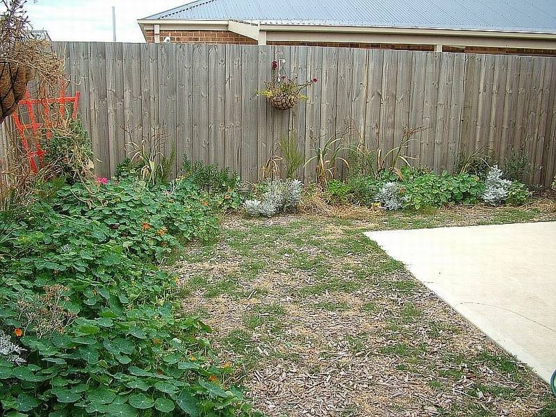 2/31 Trumper Crescent, Leopold VIC 3224