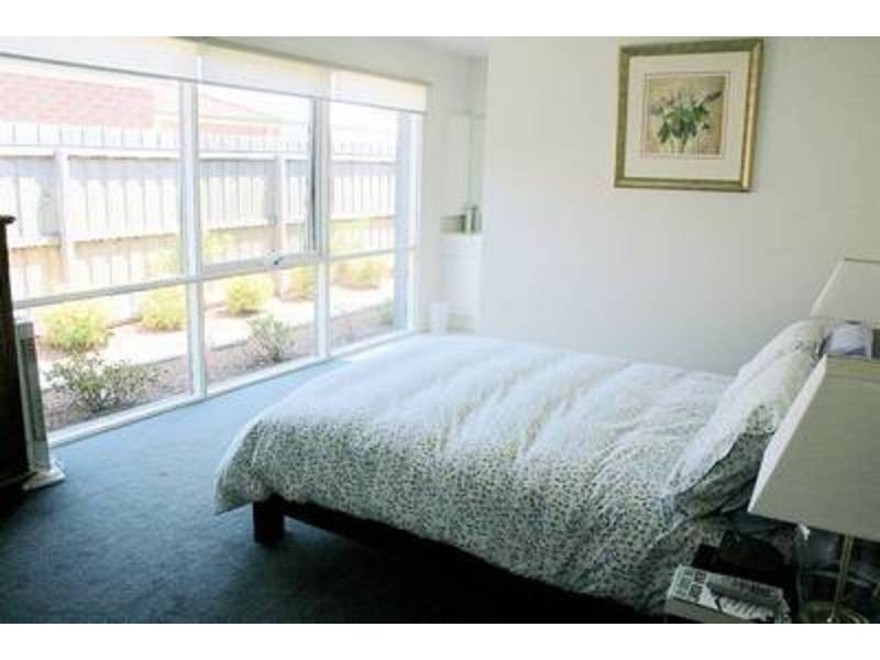 18 Waugh Court, Leopold VIC 3224