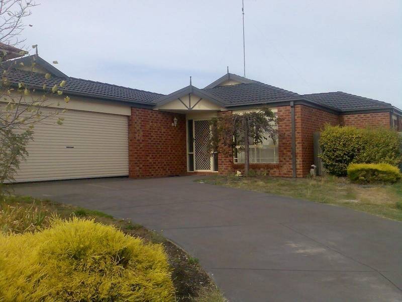 2 Dovier Place, Leopold VIC 3224