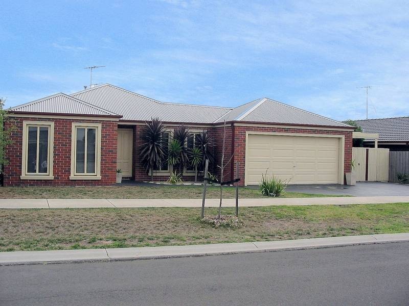 10 Heywood Court, Leopold VIC 3224