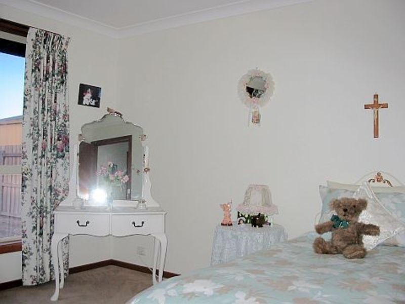 31 Darrambal Crescent, Leopold VIC 3224