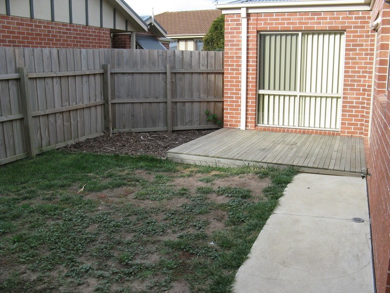 1/34 Donvale Drive, Leopold VIC 3224