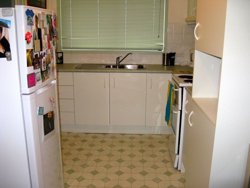 4/20 Regent Street, Whittington VIC 3219