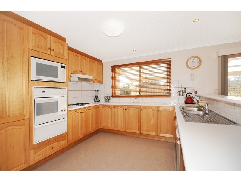 6 Cypress Crescent, Leopold VIC 3224