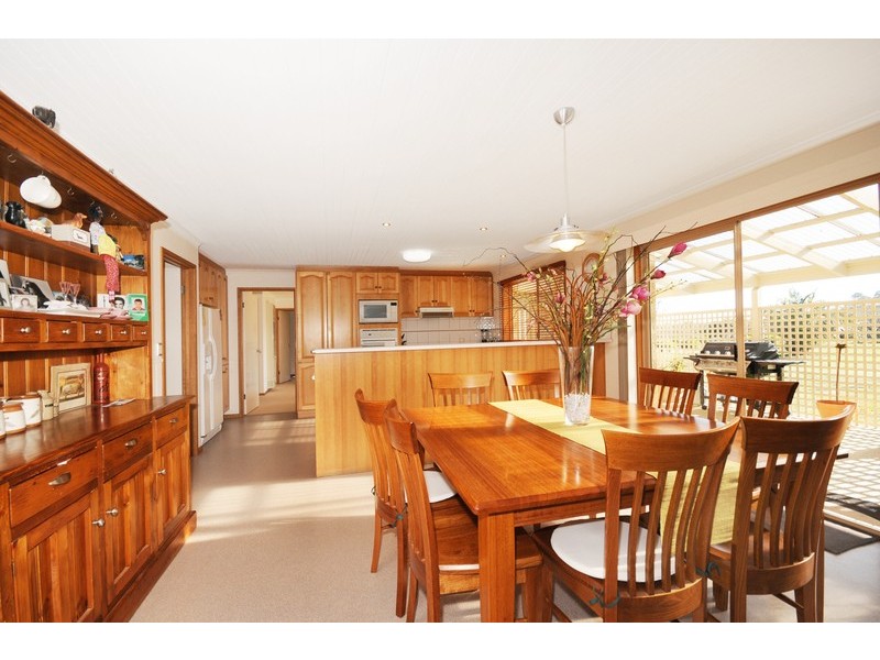 6 Cypress Crescent, Leopold VIC 3224