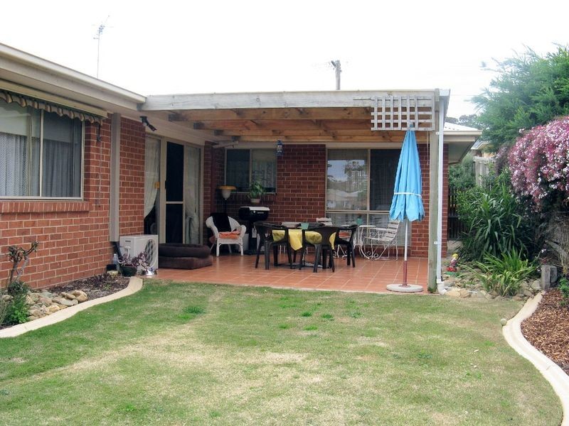 33 Anzac Avenue, Leopold VIC 3224
