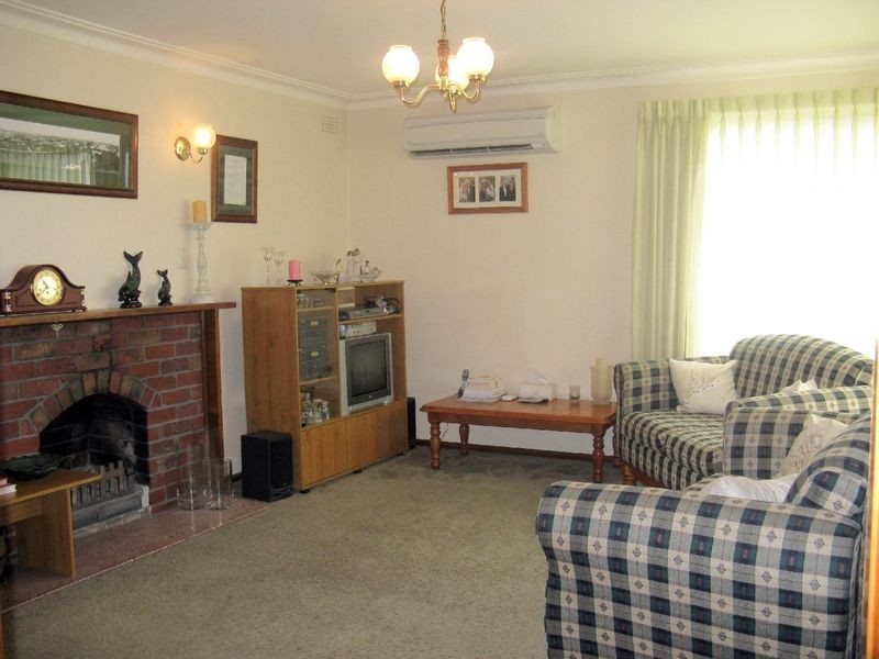 4 Claremont Drive, Leopold VIC 3224