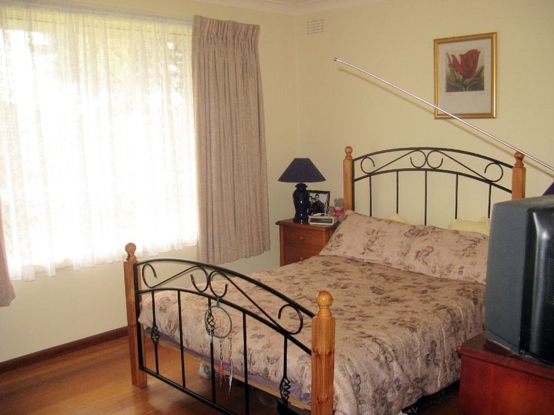 4 Claremont Drive, Leopold VIC 3224