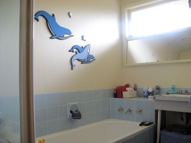 4 Claremont Drive, Leopold VIC 3224