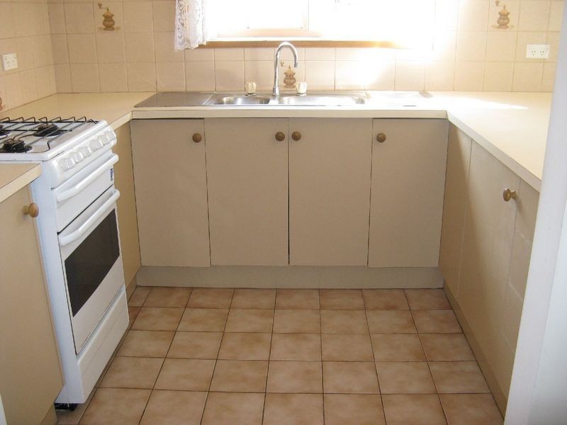 2/44-46 Ash Road, Leopold VIC 3224