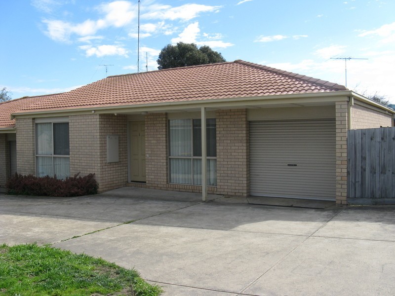 2/7 Dendle Street, Leopold VIC 3224