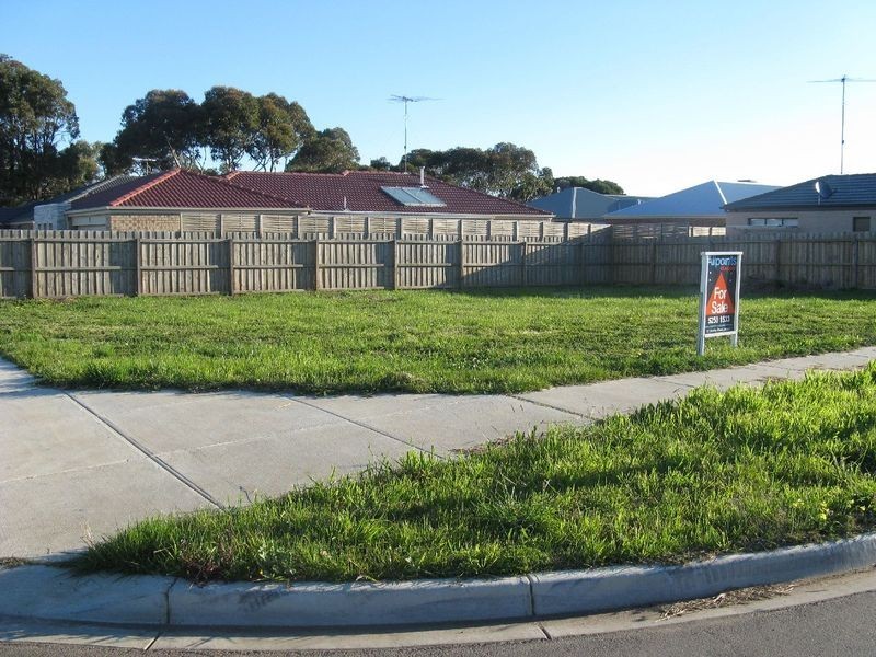 6 Shortland Way, Leopold VIC 3224