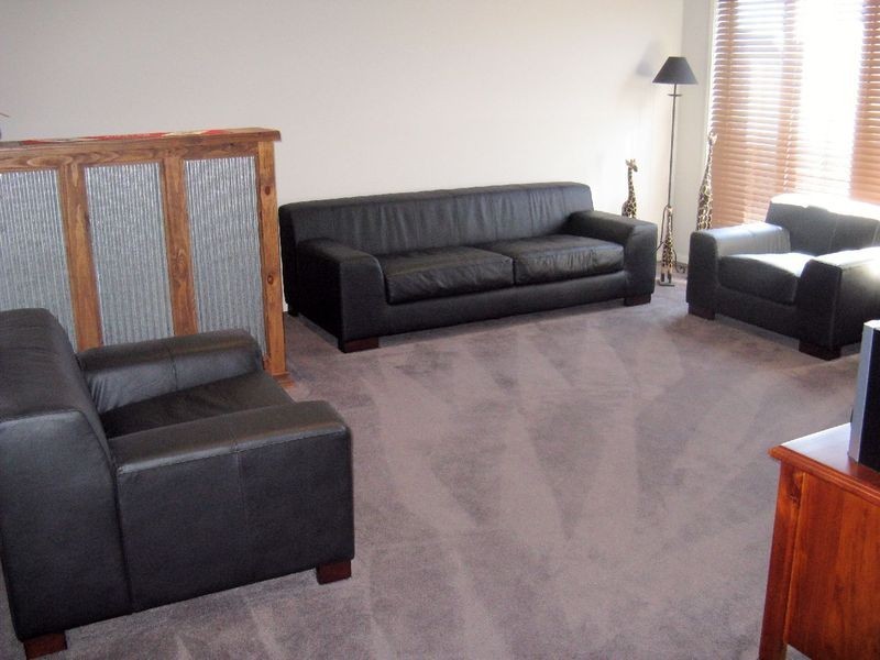6 Blake Drive, Leopold VIC 3224