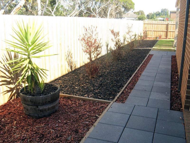 6 Blake Drive, Leopold VIC 3224