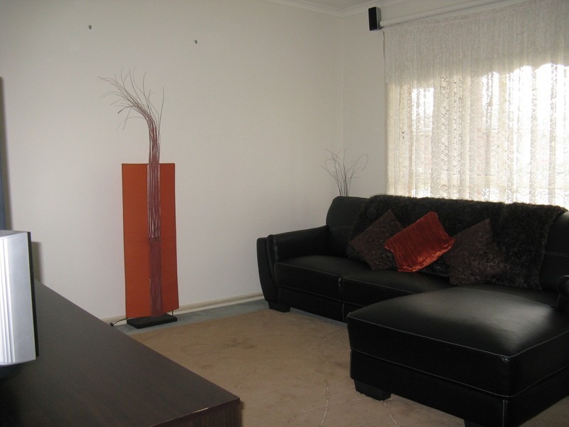 8 Stevens Court, Leopold VIC 3224