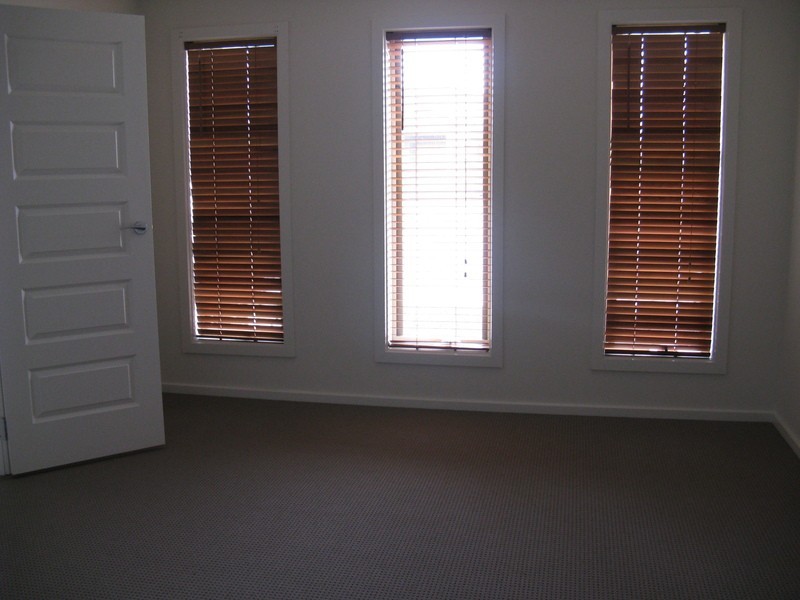 71 Hoddle Drive, Leopold VIC 3224