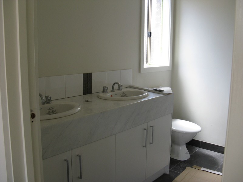 71 Hoddle Drive, Leopold VIC 3224