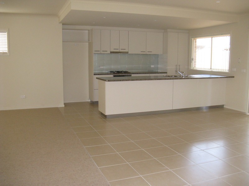 14 Thompson Street, Whittington VIC 3219