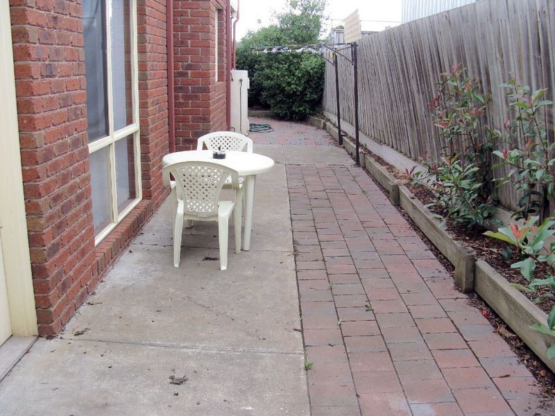 1/9 Dane Court, Leopold VIC 3224