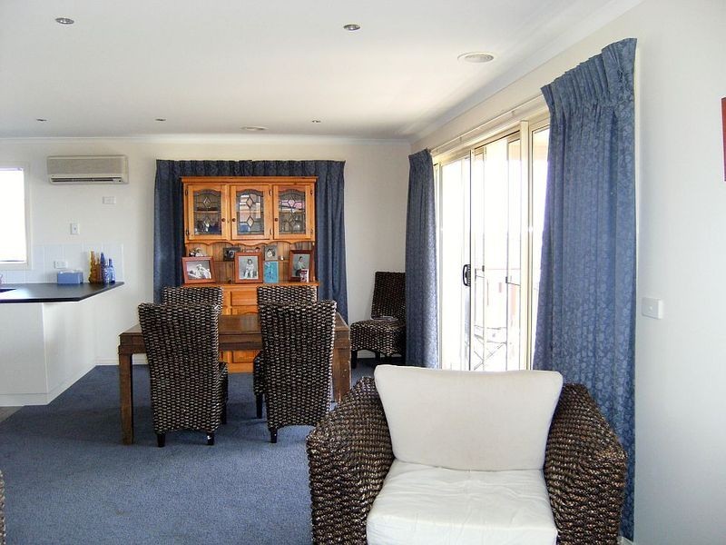 1/42 Donvale Drive, Leopold VIC 3224