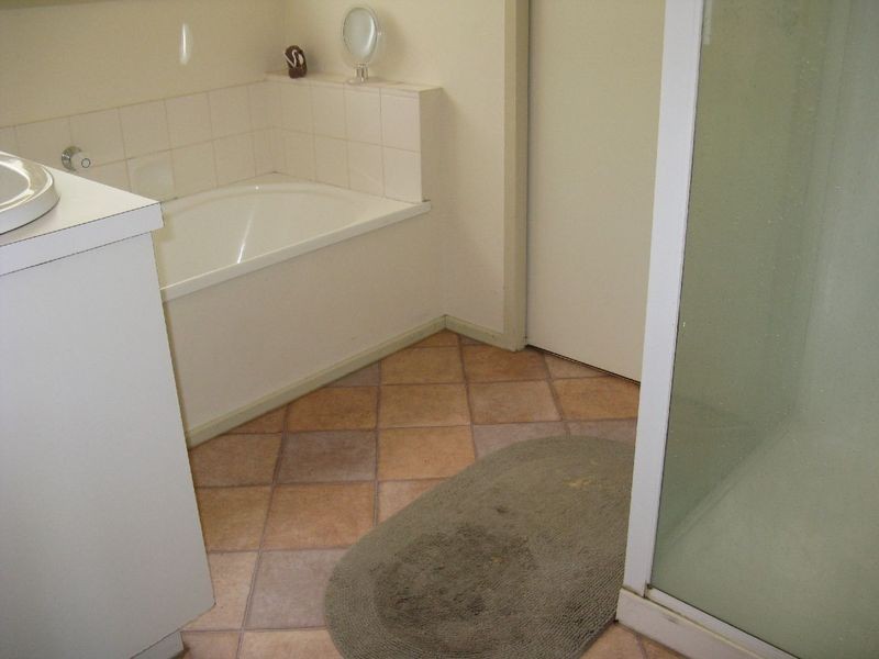 42 The Court, Leopold VIC 3224