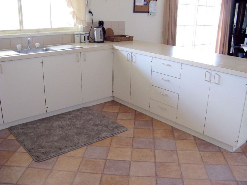 42 The Court, Leopold VIC 3224