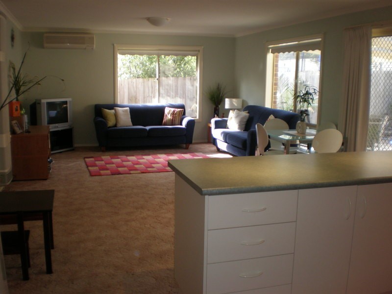 17 Huon Crescent, Leopold VIC 3224