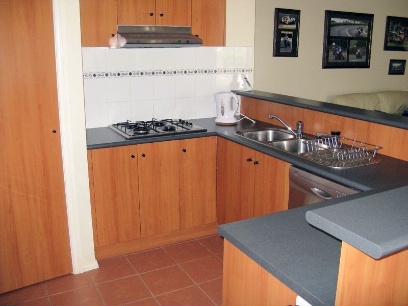 19 Fabian Place, Leopold VIC 3224