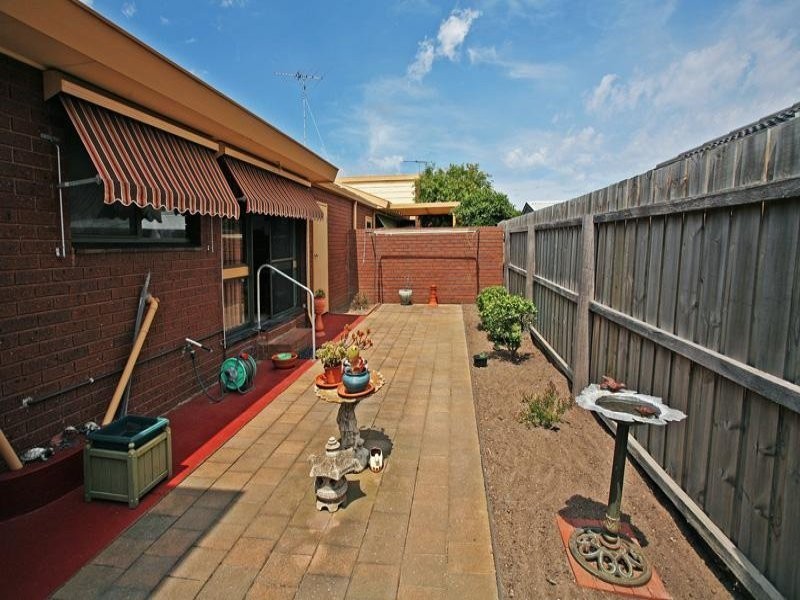 1/798 Bellarine Highway, Leopold VIC 3224