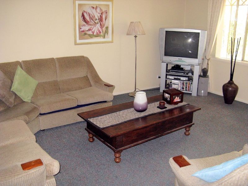 19 Pine Grove, Leopold VIC 3224