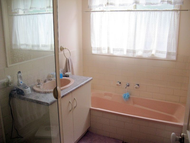 44 Heytesbury Drive, Leopold VIC 3224