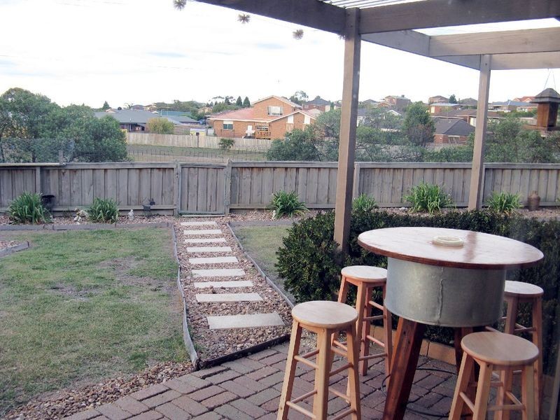6 Edina Court, Leopold VIC 3224