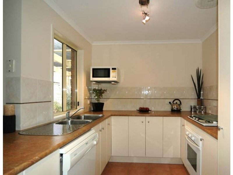 4 Green Acre Drive, Leopold VIC 3224