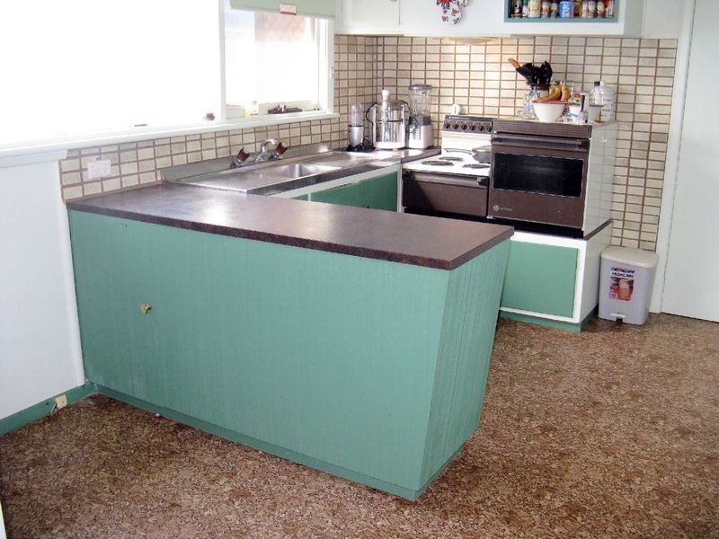 18 Simons Road, Leopold VIC 3224