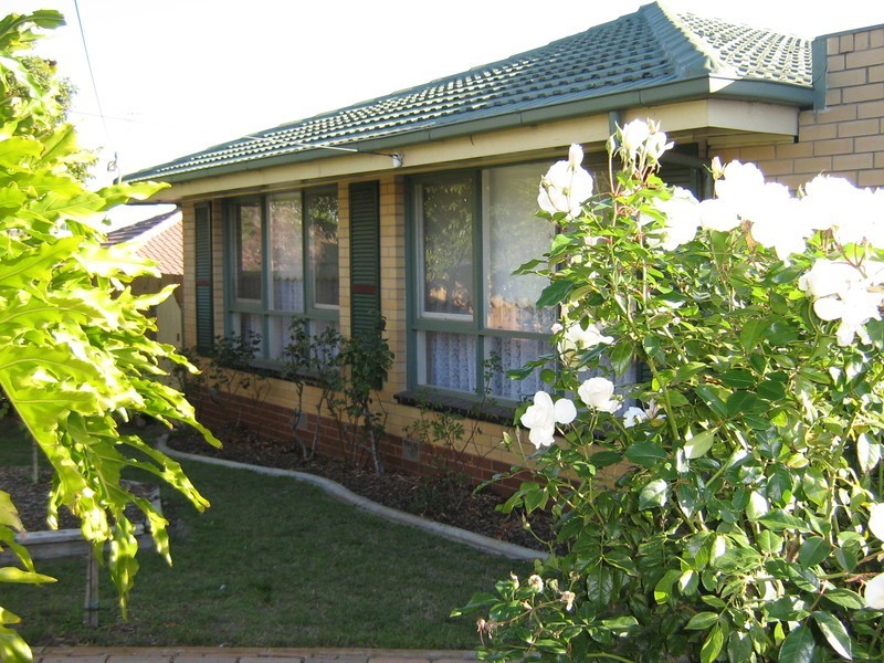 10 Kanimbla Avenue, Leopold VIC 3224