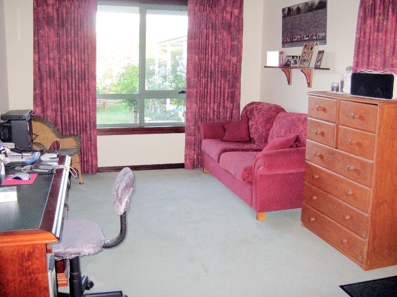 3 Glengarwyn Road, Leopold VIC 3224