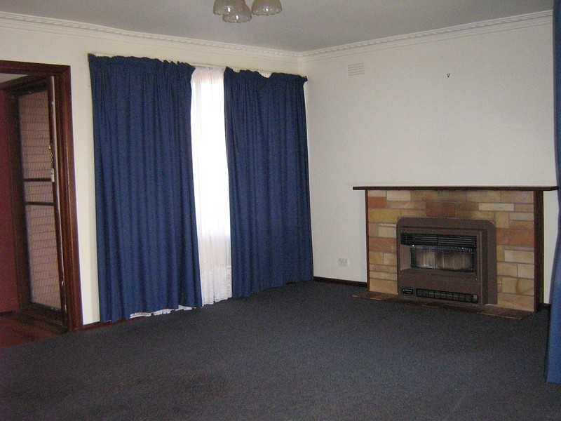 6 William Street, Leopold VIC 3224