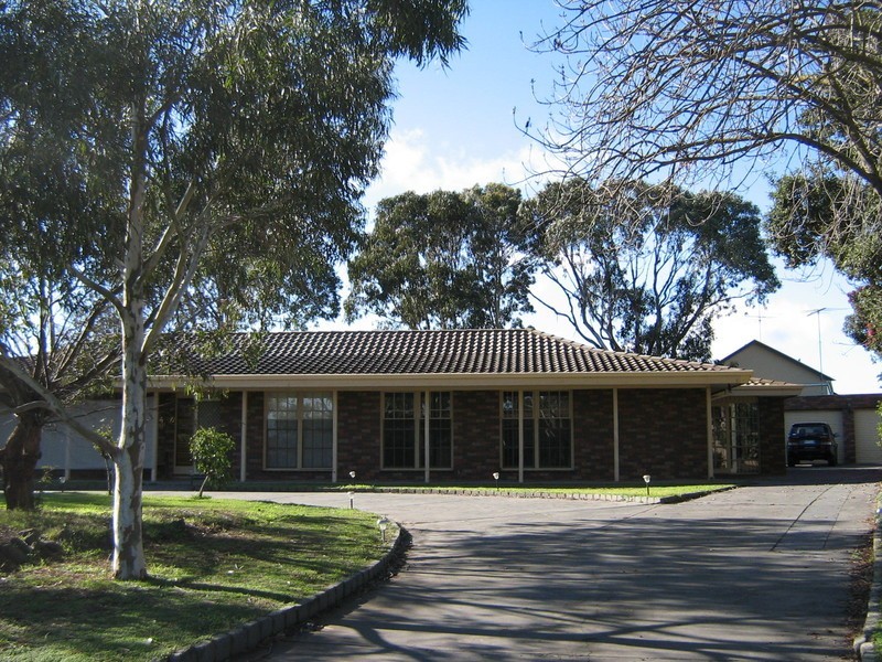 9 Mitchell Drive, Leopold VIC 3224
