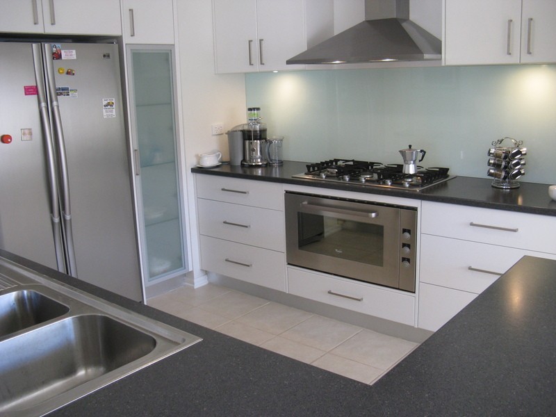 86 Simons Road, Leopold VIC 3224