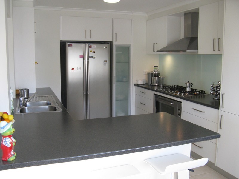 86 Simons Road, Leopold VIC 3224