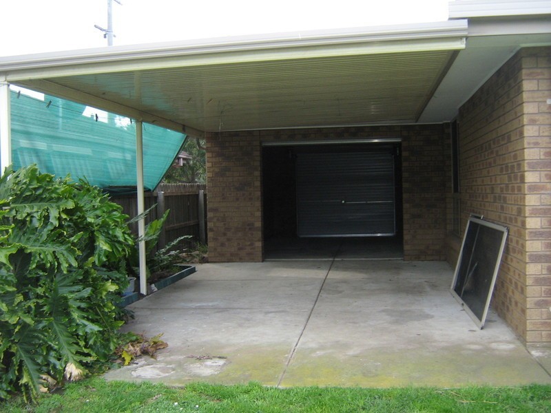 16 Warrawee Road, Leopold VIC 3224