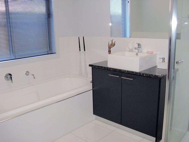 14 Morrow Crescent, Leopold VIC 3224