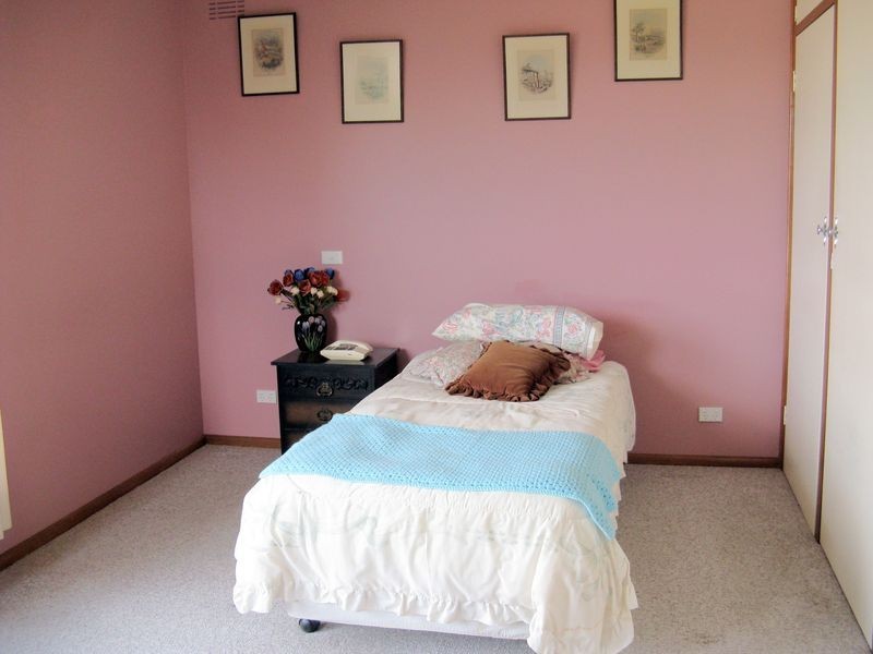 27 Carroll Street, Leopold VIC 3224