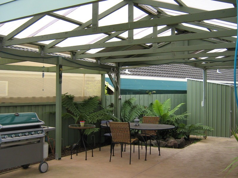 1/13 Carmichael Court, Leopold VIC 3224