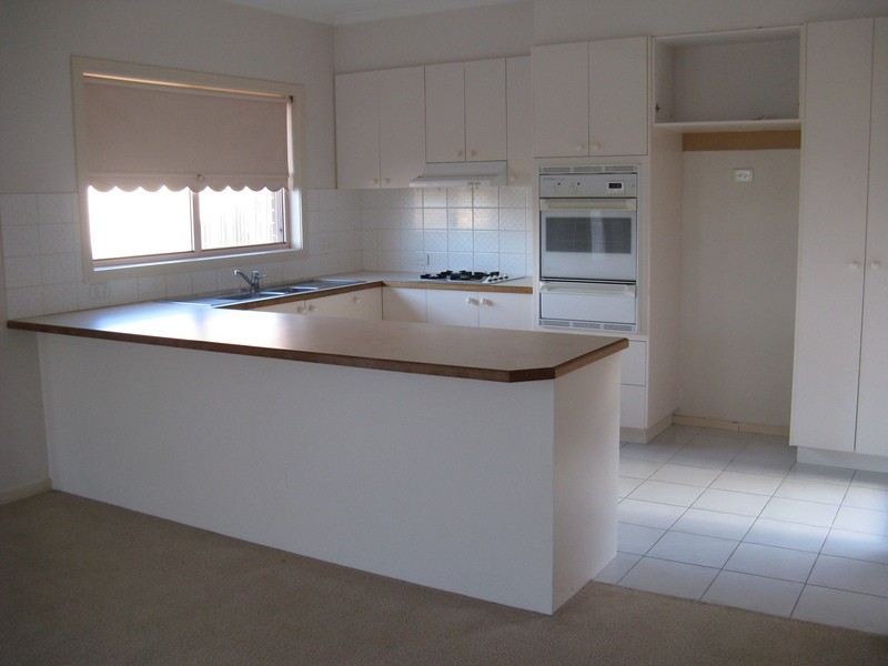 1/34 The Court, Leopold VIC 3224