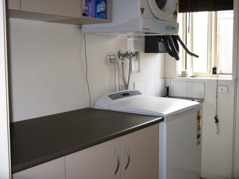 2/25 Hannan Crescent, Leopold VIC 3224