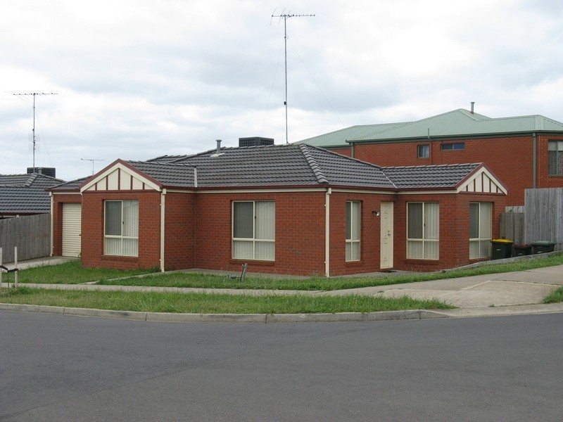 1/68 Ferguson Road, Leopold VIC 3224