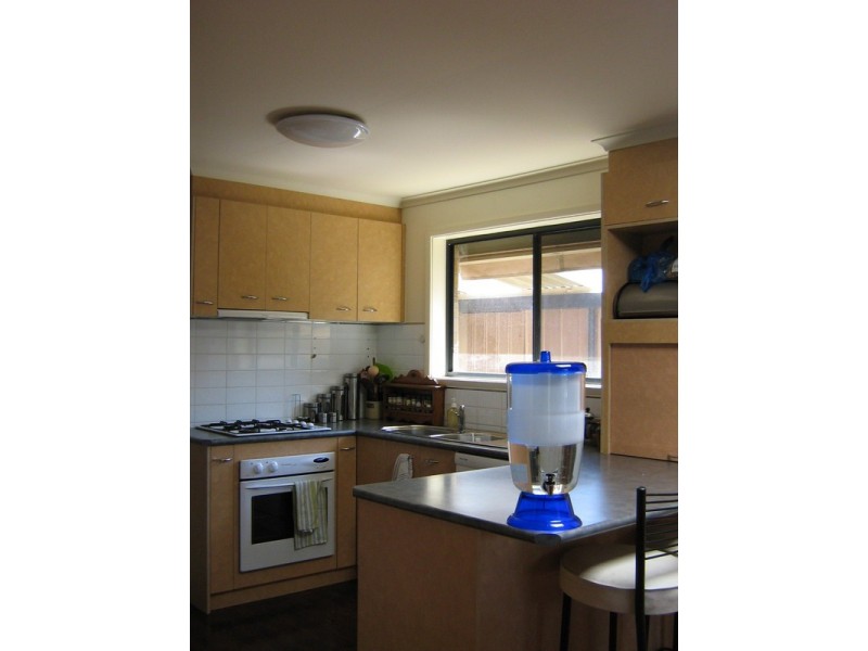 8 Donvale Drive, Leopold VIC 3224
