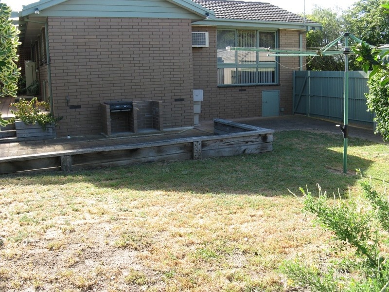 70 Simons Road, Leopold VIC 3224